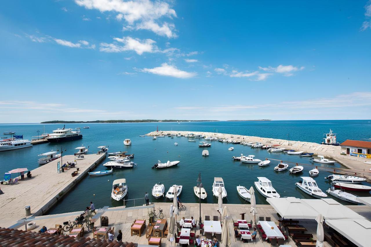 Marina 3*